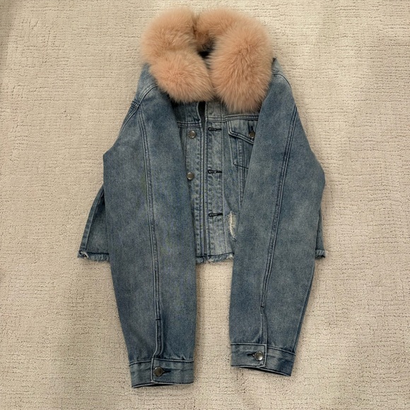 Ava Kris Distressed Denim Jacket with Removable Fox Fur Collar - Medium, EUC - Picture 3 of 7